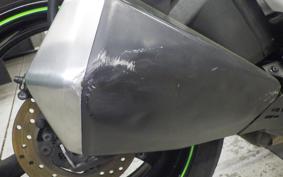 KAWASAKI ZX 10 NINJA R 2011