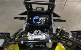 SUZUKI DL1050 (V-Strom 1050) 2023 EF11M