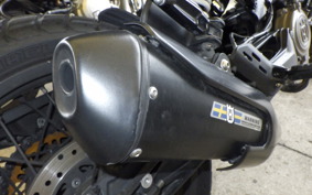 HUSQVARNA SVARTPILEN 125