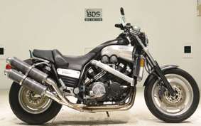 YAMAHA VMAX 2004
