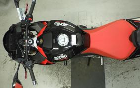APRILIA TUONO V4 1100 2021