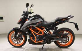 KTM 390 DUKE 2022