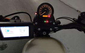 HARLEY XL883N 2013 LE2