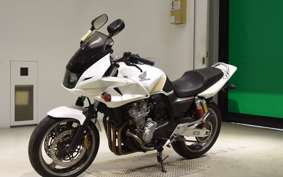 HONDA CB400 SUPER BOLDOR VTEC 2009 NC42