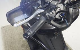 HONDA SILVER WING 400 GT Type 2012 NF03