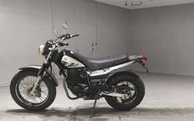 YAMAHA TW225 DG09J