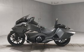 HONDA NM4 VULTUS -02 2016 RC82