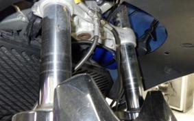 SUZUKI Vｽﾄﾛｰﾑ650 2005