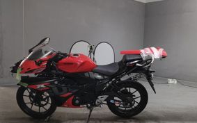 SUZUKI GSX-R125 DL33B