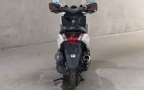 YAMAHA N-MAX 155 SG50J