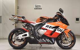 HONDA CBR1000RR 2006 SC57
