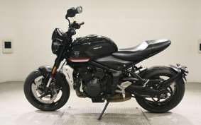 TRIUMPH TRIDENT 660 2021