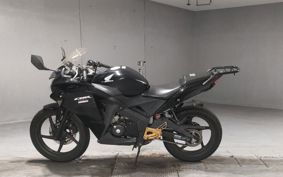HONDA CBR125R JC50