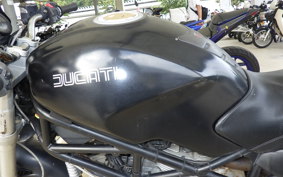 DUCATI MONSTER 400 IE
