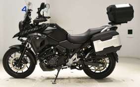 SUZUKI Vｽﾄﾛｰﾑ250