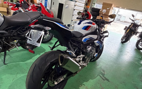 BMW M1000R 2023 0E81