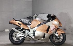 SUZUKI GSX1300R HAYABUSA 1999 GW71A