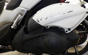 YAMAHA N-MAX SE86J