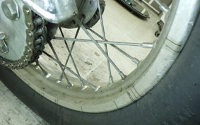 YAMAHA SR400 Gen.3 2003 RH01J