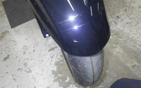 SUZUKI GSR250S