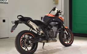 KTM 890 DUKE 2023