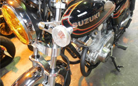 SUZUKI GS400 2026 GS400