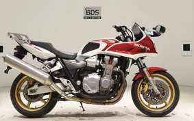 HONDA CB1300SB SUPER BOLDOR A 2005 SC54