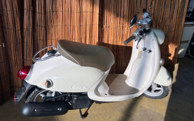 YAMAHA VINO SA26J