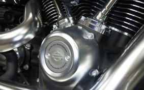 HARLEY FLBS 1870 2020