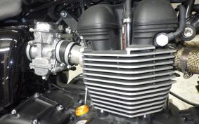 TRIUMPH BONNEVILLE T100 2016