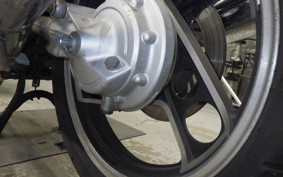 YAMAHA XJ750 E 1983 29R