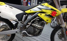 SUZUKI RM-Z250 KX250