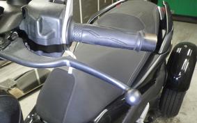 YAMAHA X-MAX 250 Trike SG70J