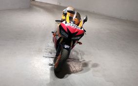 HONDA CBR600RR 2013 PC40