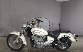 YAMAHA DRAGSTAR 250 VG02J