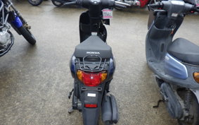 HONDA TACT-4ﾍﾞｰｼｯｸ AF79