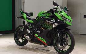 KAWASAKI ZX-25R 1982 ZX250E