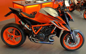 KTM 1290 SUPER DUKE R EVO 2022 V3940