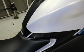 YAMAHA YZF R-3 2025 RH25J