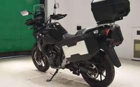 SUZUKI Vｽﾄﾛｰﾑ250 1997