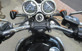 TRIUMPH BONNEVILLE T100 2023 DAD70G