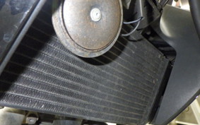 SUZUKI GSR250