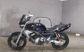 SUZUKI GSX250 ZR250C