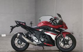 SUZUKI GSX250 R DN11A