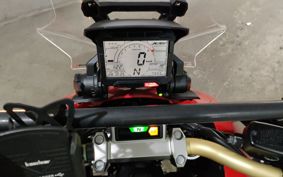 HONDA X-ADV 750 2017 RC95