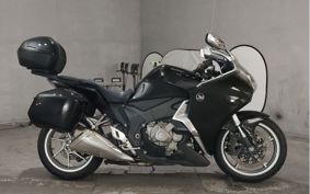 HONDA VFR1200F DCT SC63