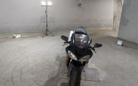 KAWASAKI ZX 10 NINJA R 2004 ZXT00C