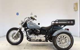YAMAHA DRAGSTAR 250 TRIKE VG02J