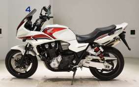 HONDA CB1300SF SUPER BOLDOR 2011 SC54