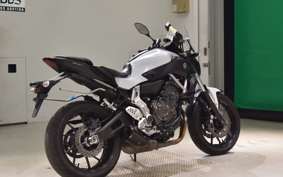 YAMAHA MT-07 2015 RM07J